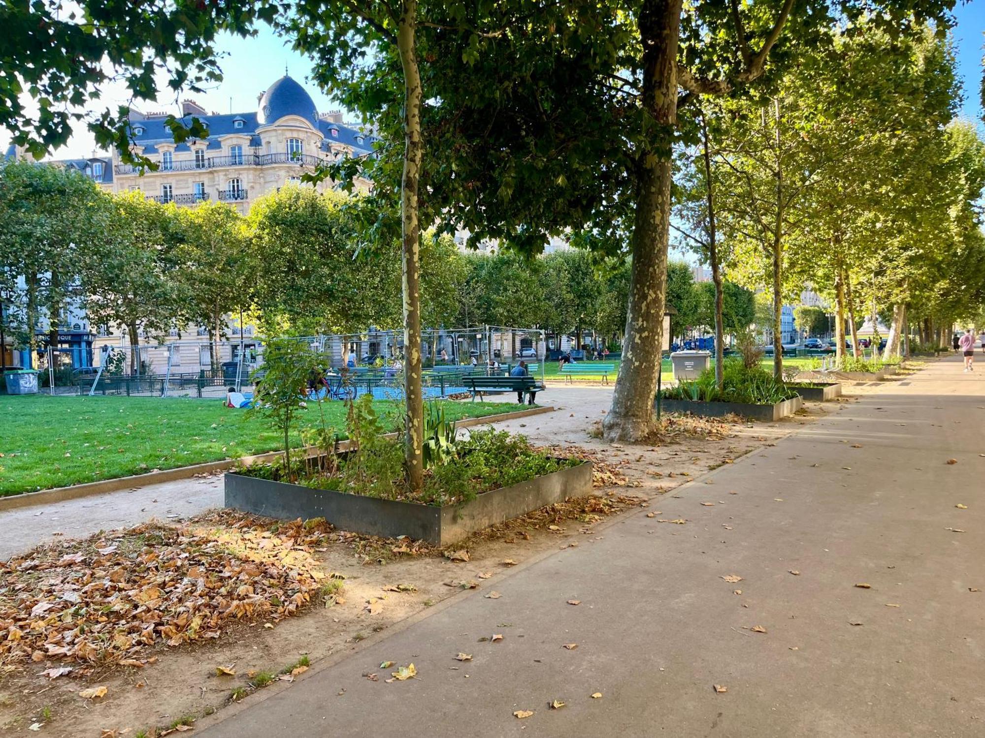Appartement Parisian Elegance With Eiffel Tower View Paris